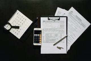Déduction frais obsèques aux impôts : ce que la loi permet